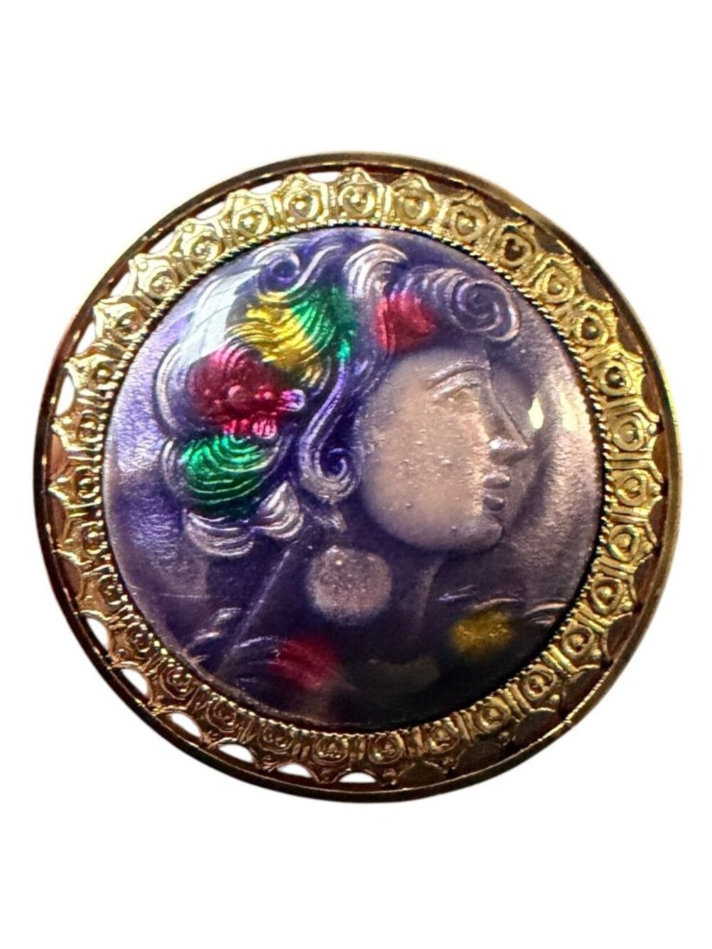 Vintage 1950s Reverse Carved Lucite Renaissance Lady Brooch New Old Stock